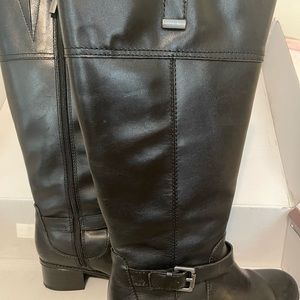 Bandolino Wide Calf